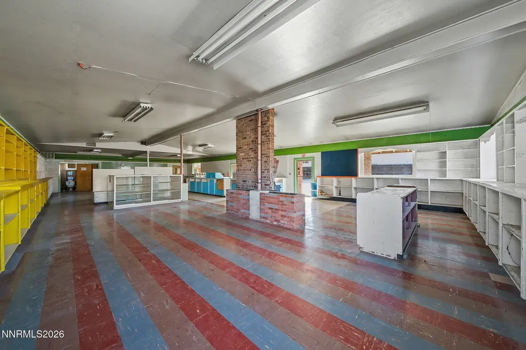 702 Main Yerington NV 89447