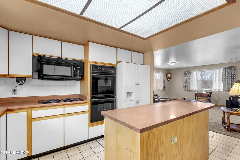 255 Shetland Reno NV 89508