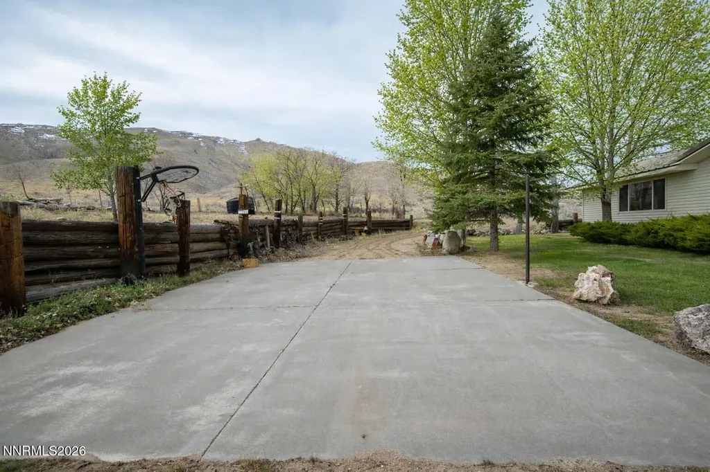 255 Shetland Reno NV 89508