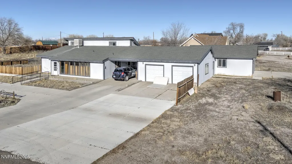 2000 Trails End Fallon NV 89406