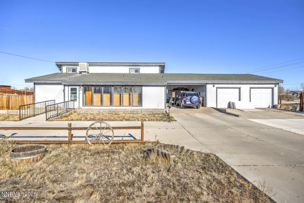 2000 Trails End Fallon NV 89406