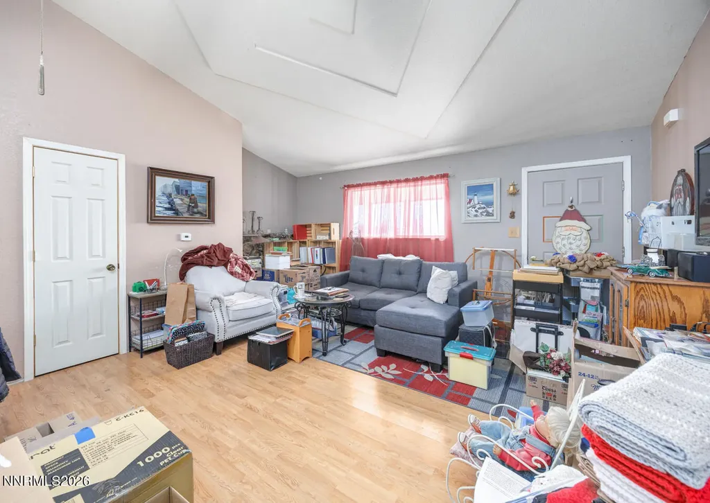2000 Trails End Fallon NV 89406