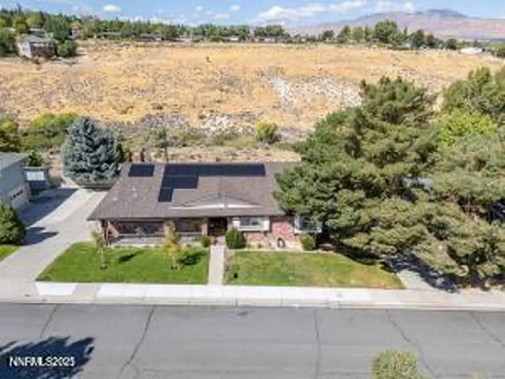 2301 Solari Reno NV 89509