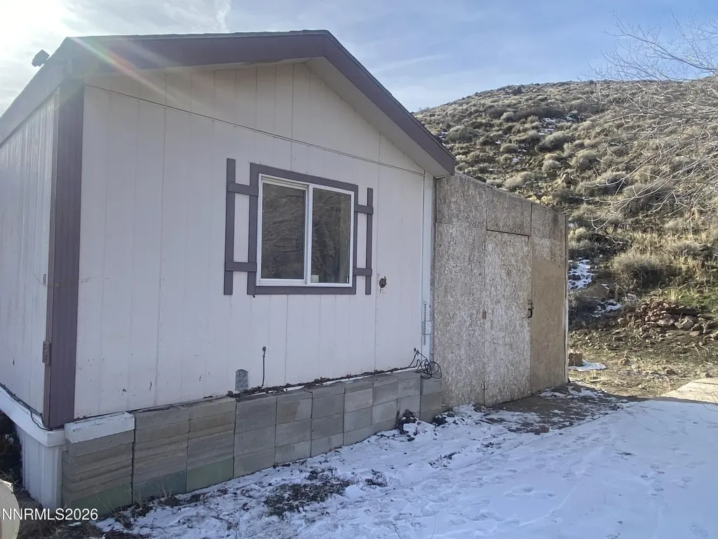 305 A Grosh Dayton NV 89403
