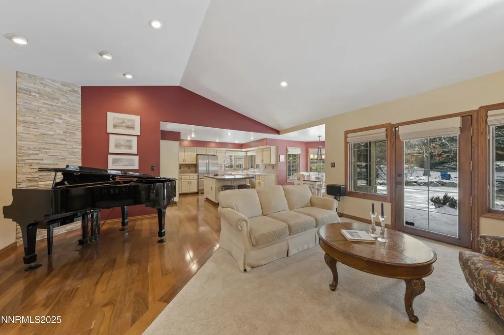 35 Desert Willow Reno NV 89511