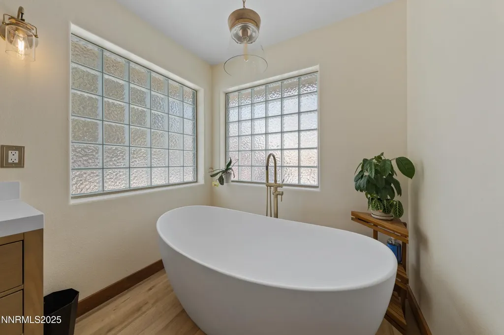 35 Desert Willow Reno NV 89511