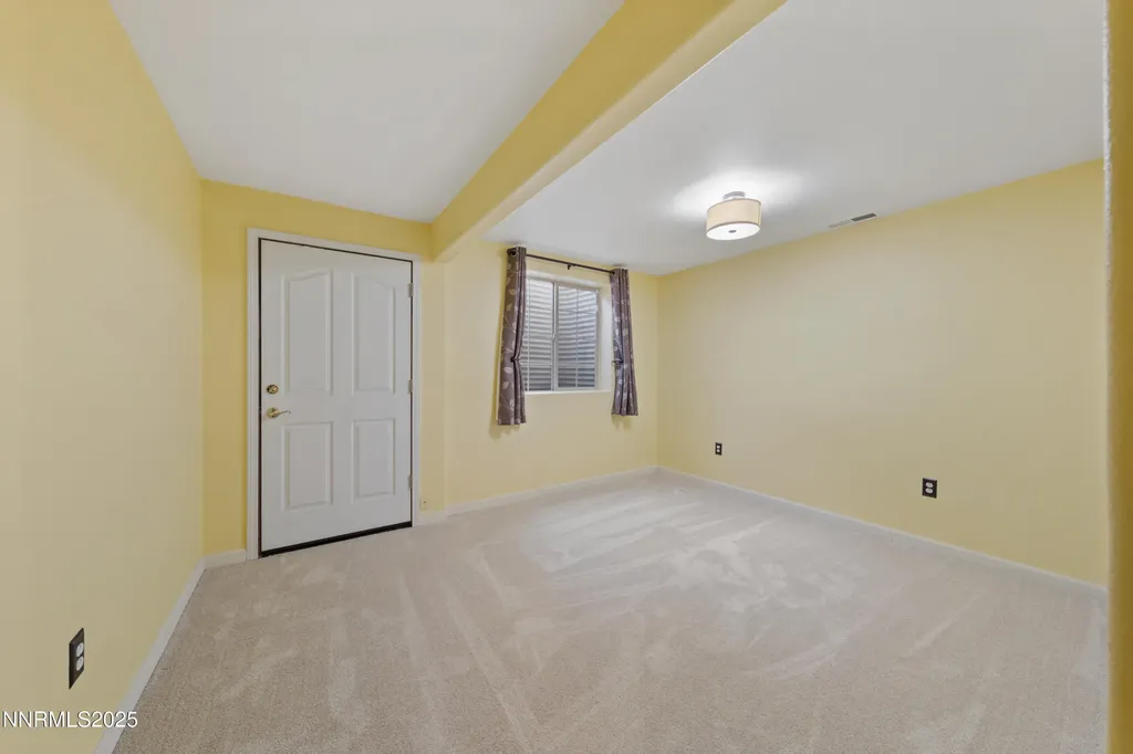 35 Desert Willow Reno NV 89511