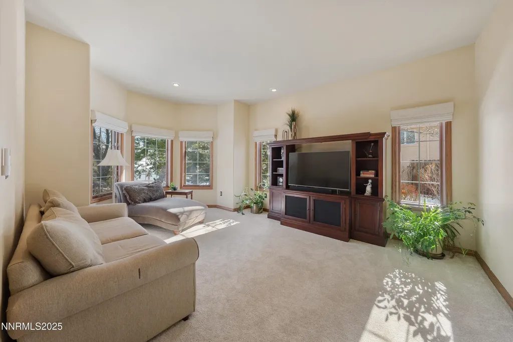 35 Desert Willow Reno NV 89511