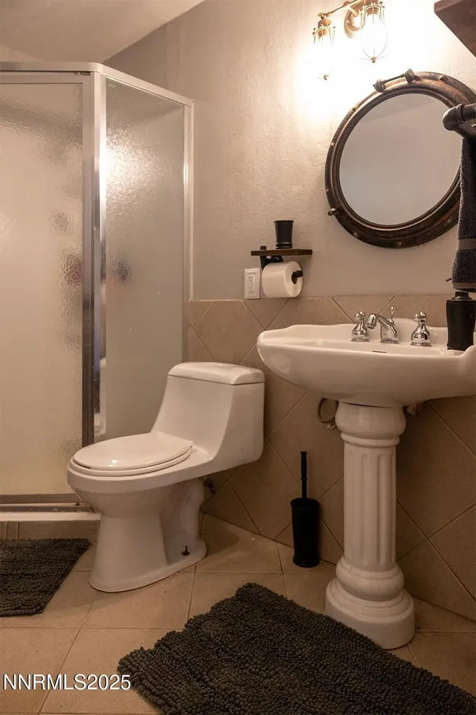 2555 Camelot Reno NV 89509