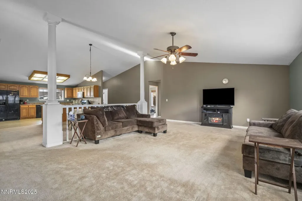 533 Dutch Oven Fernley NV 89408