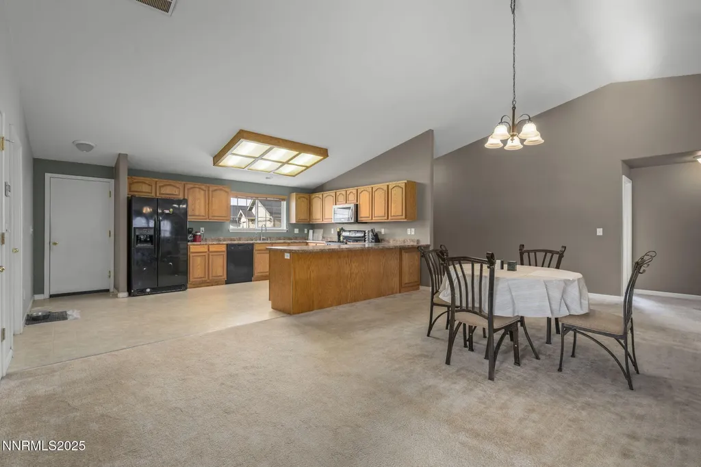 533 Dutch Oven Fernley NV 89408