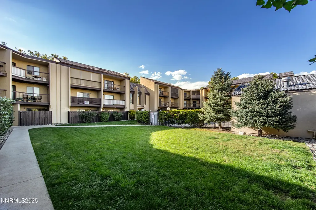2450 Lymbery Reno NV 89509