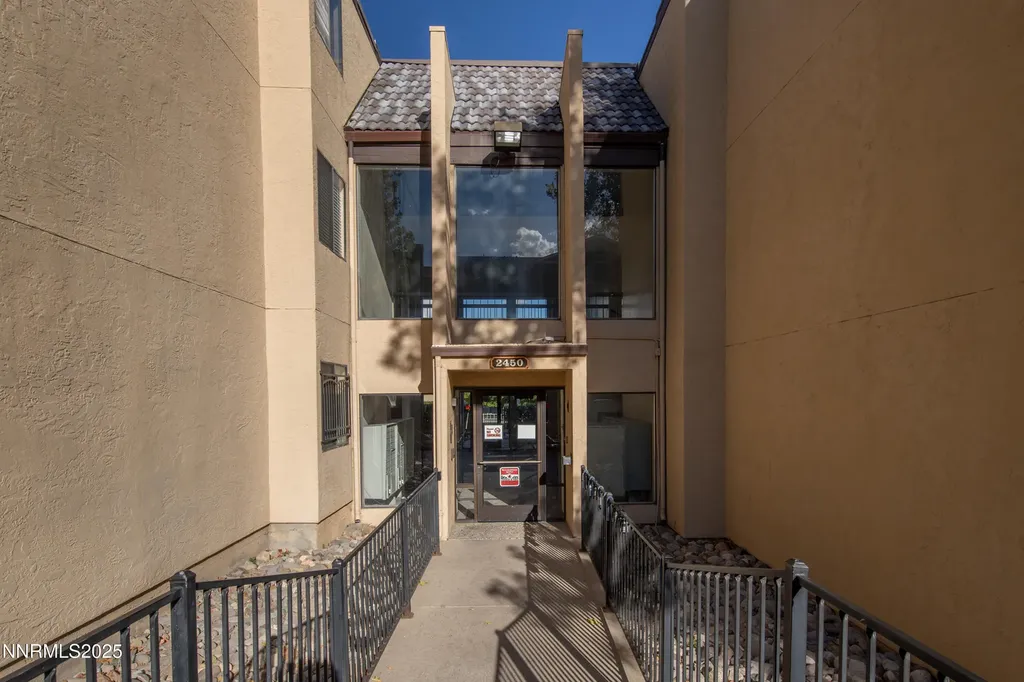 2450 Lymbery Reno NV 89509