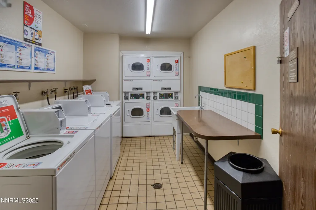 2450 Lymbery Reno NV 89509