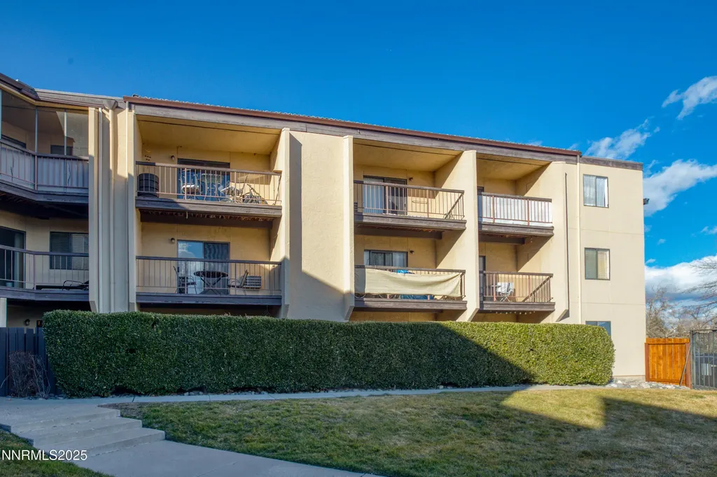 2450 Lymbery Reno NV 89509