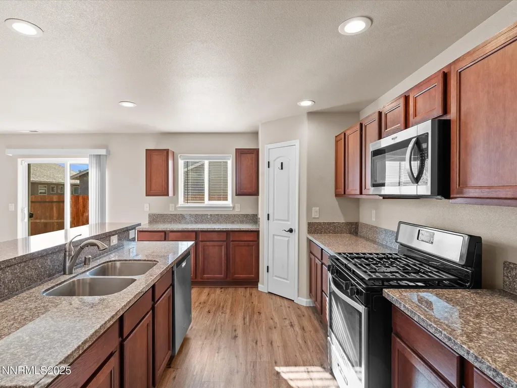 2541 Milano Fallon NV 89406