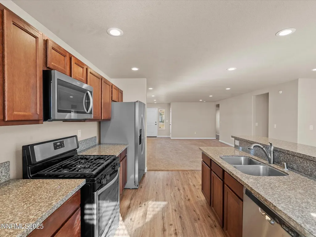 2541 Milano Fallon NV 89406