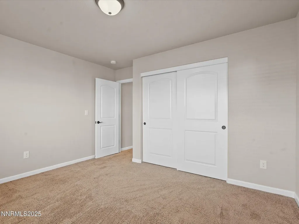 2541 Milano Fallon NV 89406