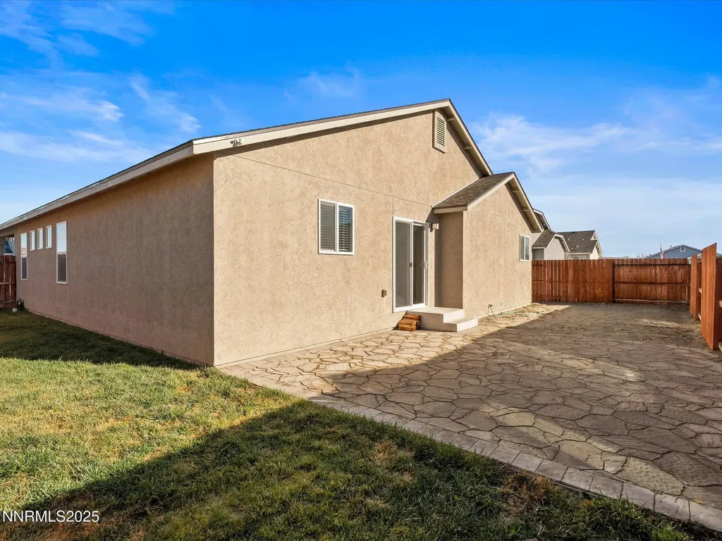2541 Milano Fallon NV 89406