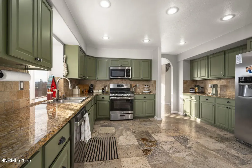 9040 Spanish Trail Spanish Springs NV 89441