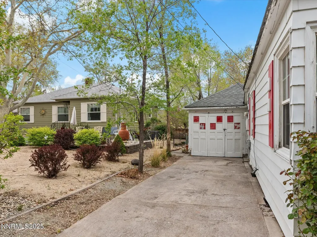 1620 The Strand Reno NV 89503