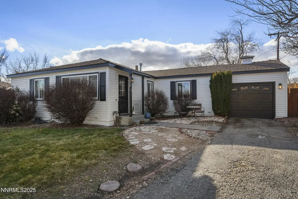 1920 Bonneville Reno NV 89503