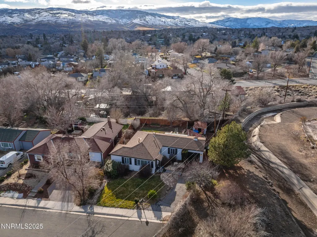 1920 Bonneville Reno NV 89503
