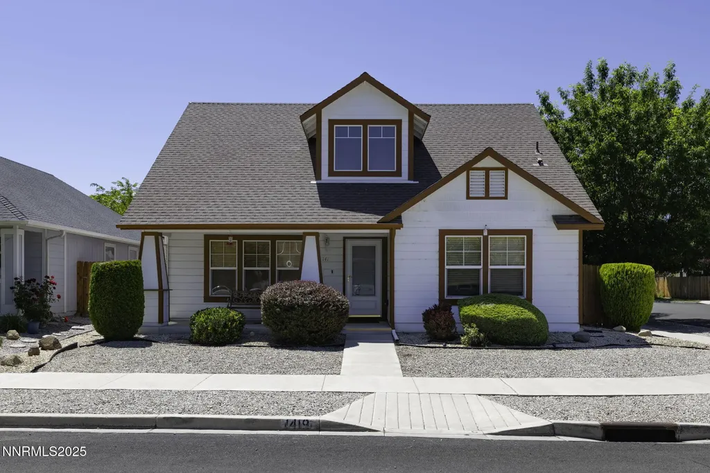 1419 Honey Locust Gardnerville NV 89410