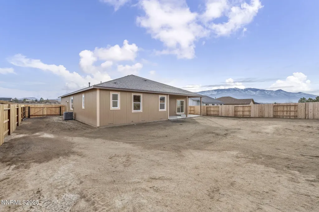 911 Saltbrush Dayton NV 89403