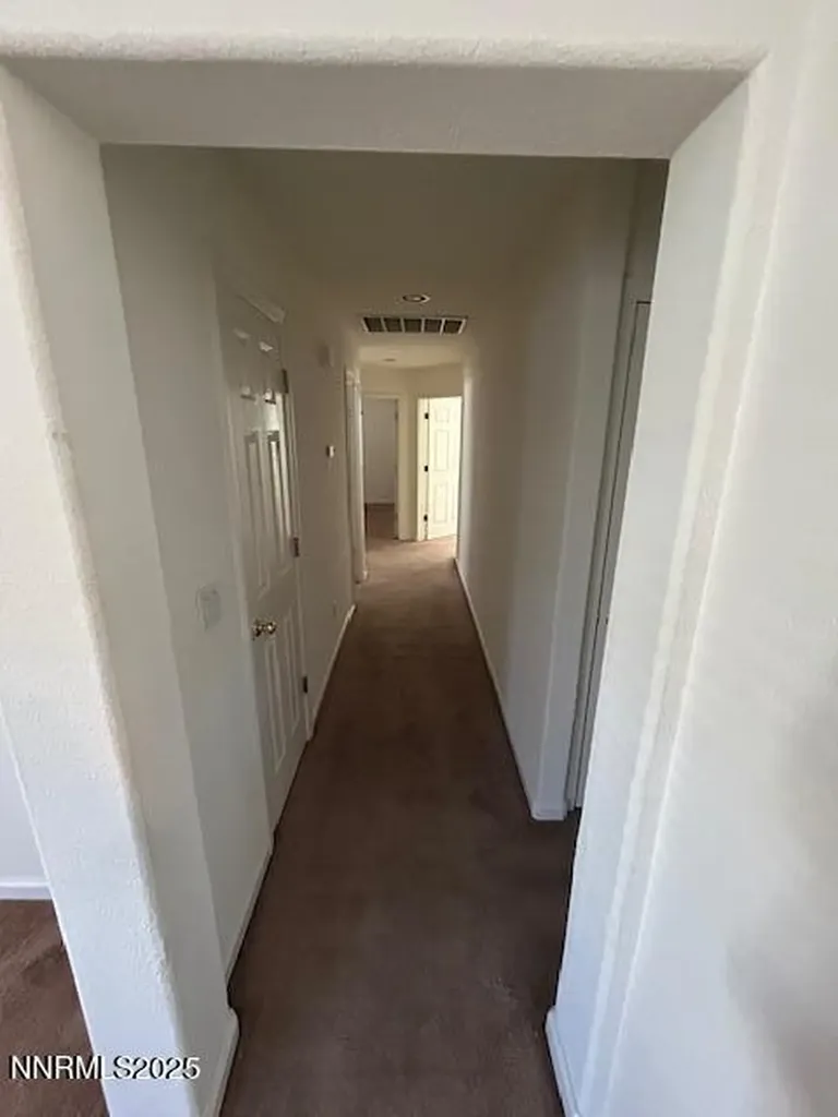 9565 Long River Reno NV 89506
