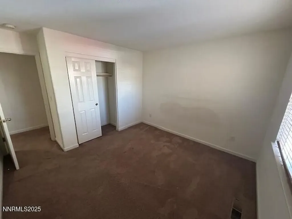 9565 Long River Reno NV 89506
