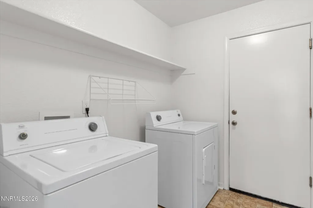 9565 Long River Reno NV 89506