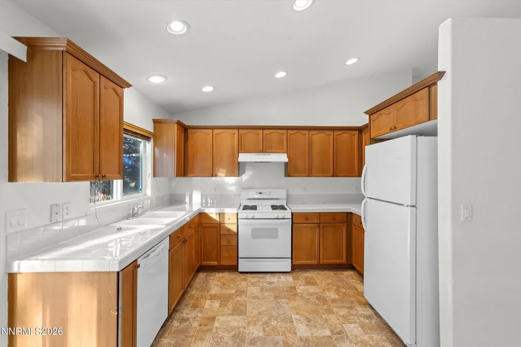 9565 Long River Reno NV 89506