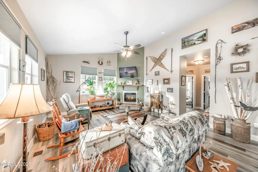 2486 Cartwright Reno NV 89521