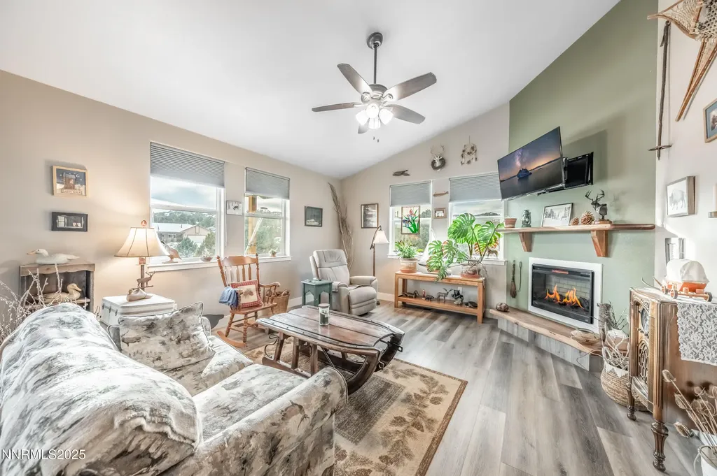 2486 Cartwright Reno NV 89521