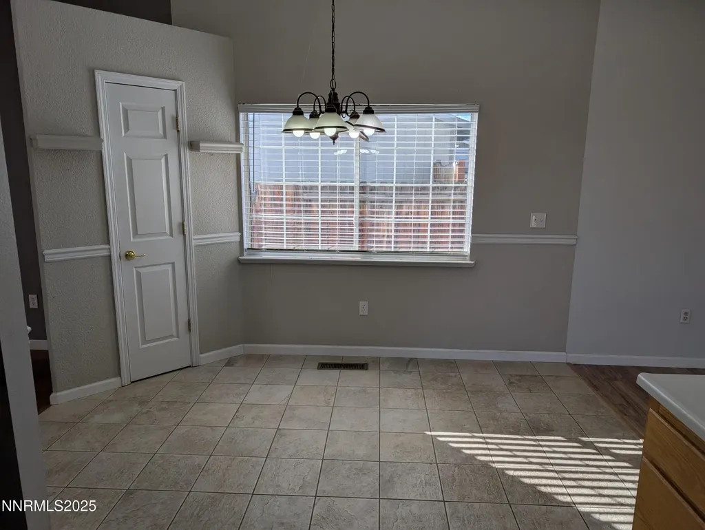 502 Yellow Jacket Dayton NV 89403