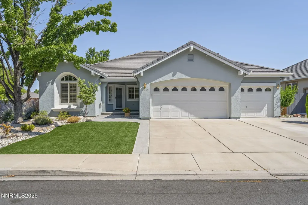 1850 Almonte Sparks NV 89436