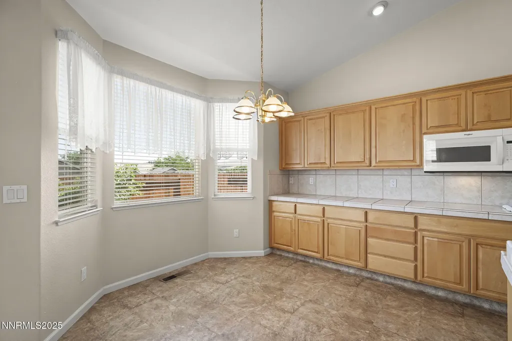 1850 Almonte Sparks NV 89436
