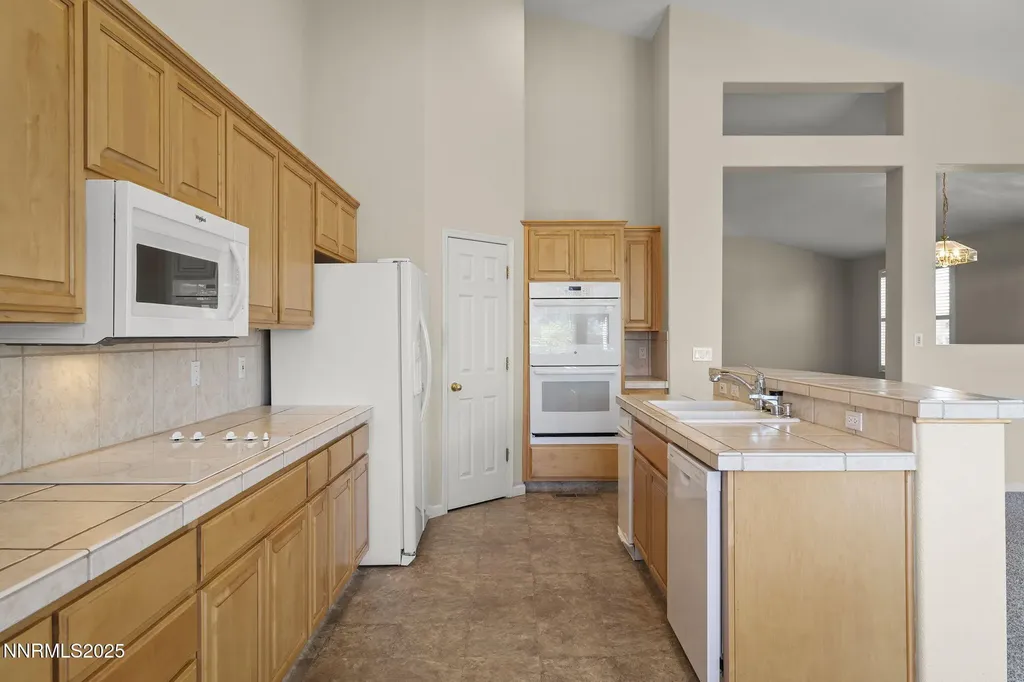 1850 Almonte Sparks NV 89436