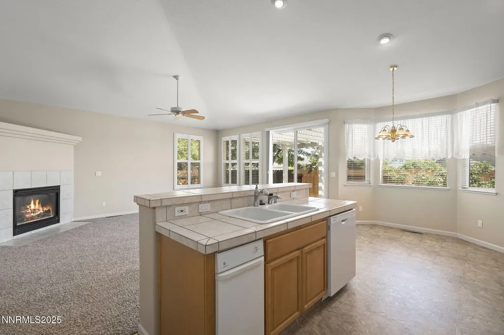 1850 Almonte Sparks NV 89436
