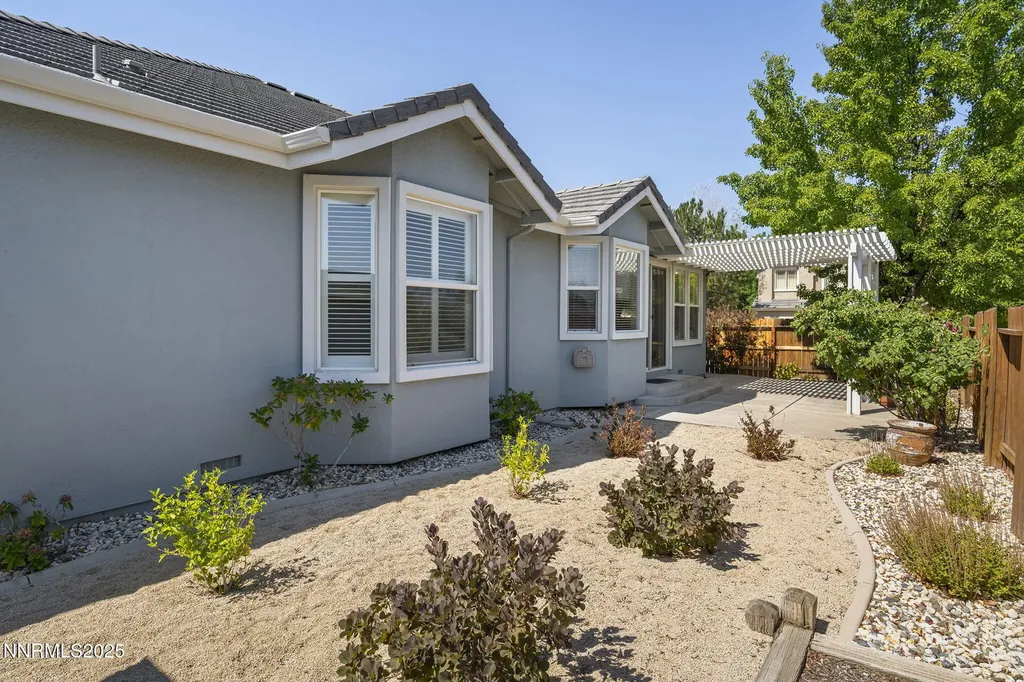 1850 Almonte Sparks NV 89436