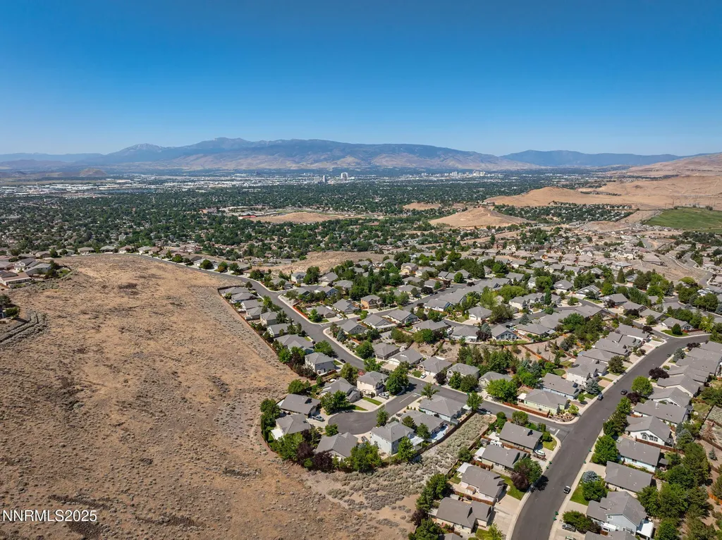 1850 Almonte Sparks NV 89436