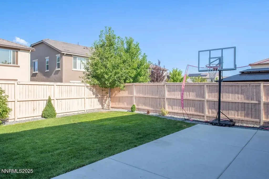 9721 Belville Reno NV 89521