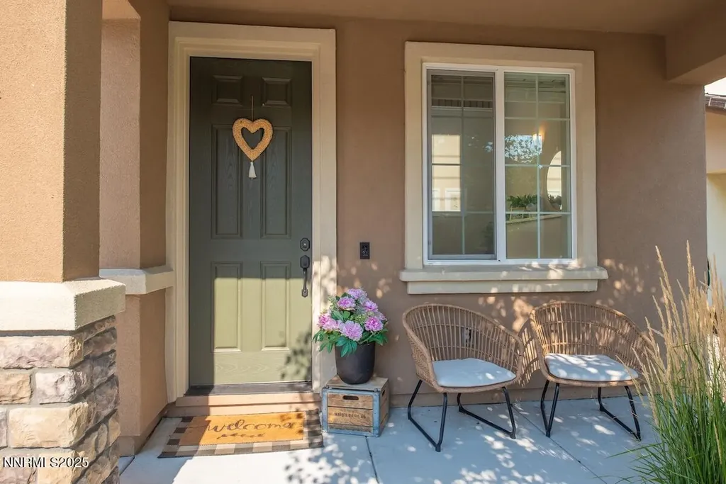 9721 Belville Reno NV 89521