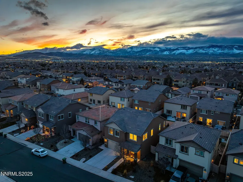 9721 Belville Reno NV 89521