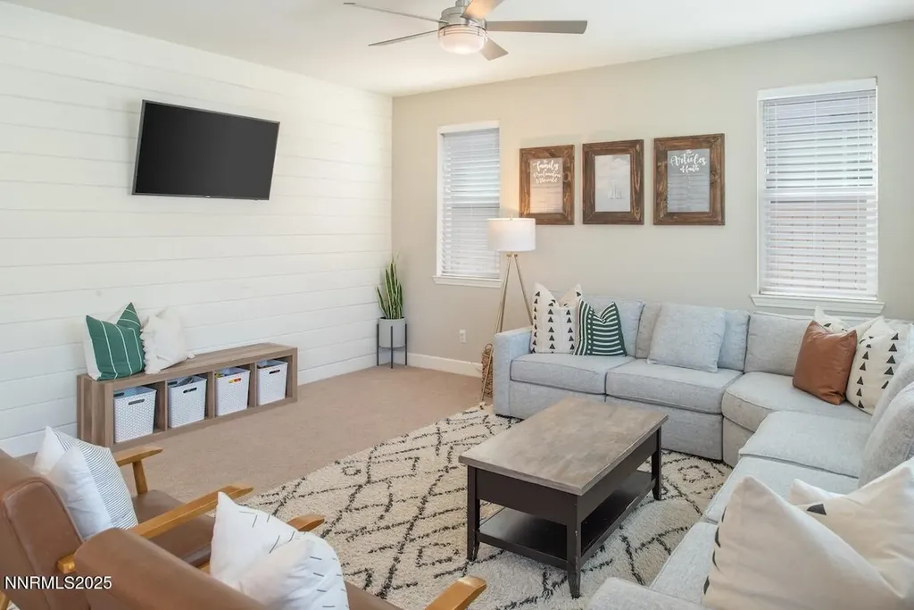 9721 Belville Reno NV 89521