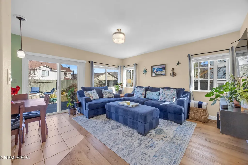 10060 Eagle Greens Reno NV 89521