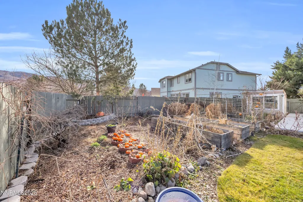 10060 Eagle Greens Reno NV 89521