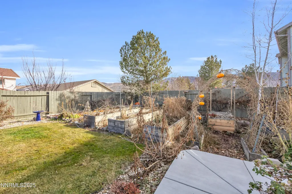 10060 Eagle Greens Reno NV 89521