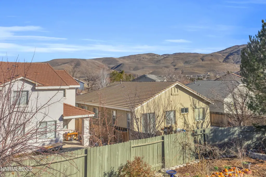 10060 Eagle Greens Reno NV 89521